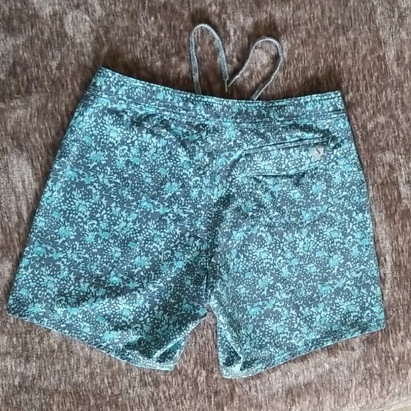 Hang Ten Board Shorts - Picture 2 of 6